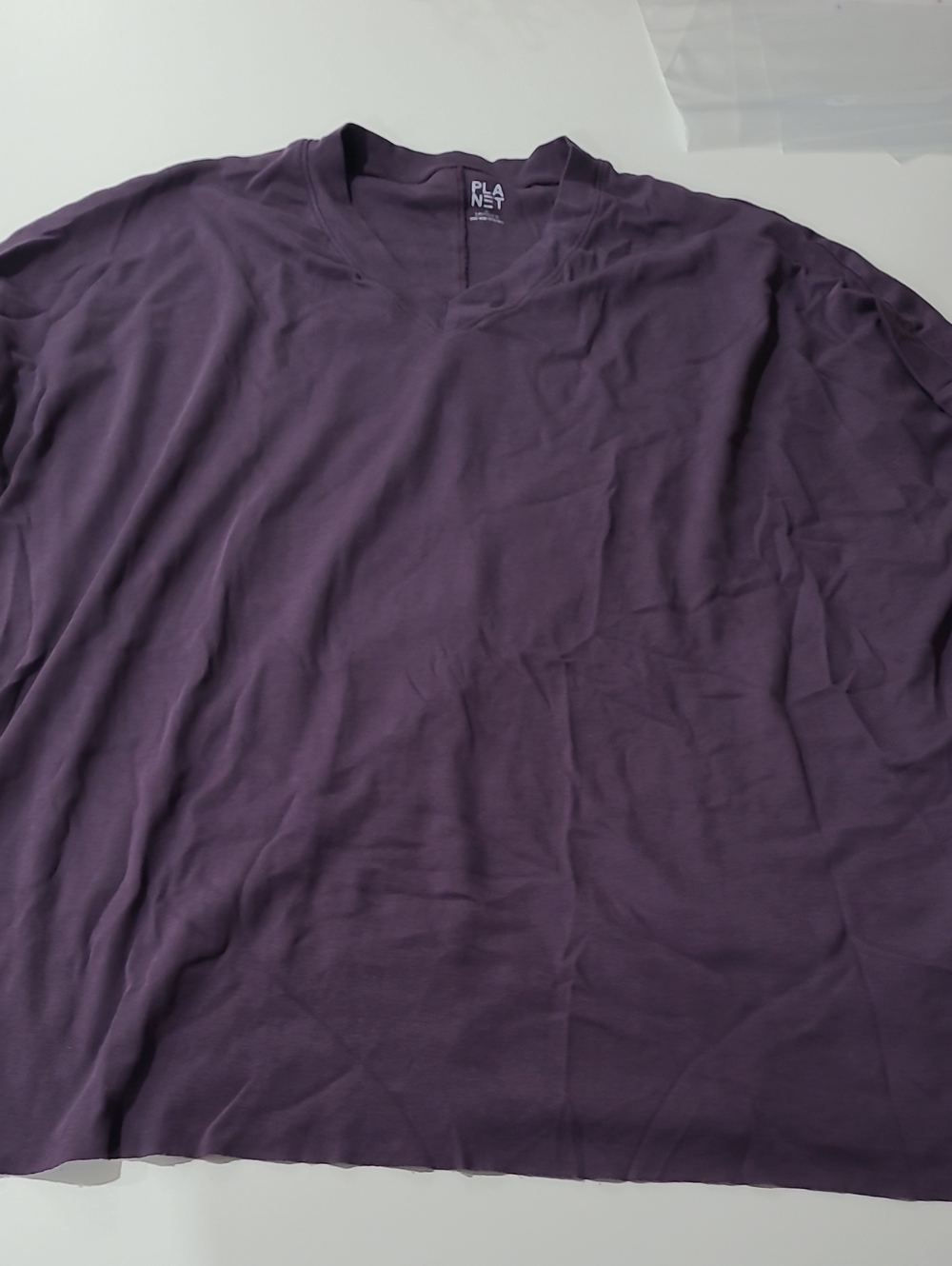 Planet Gold Women's Short Sleeve V-Neck Tee - Purple